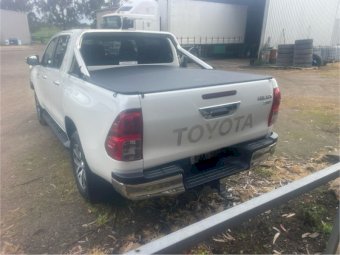 2016 Toyota Hilux  SR5 4WD Ute