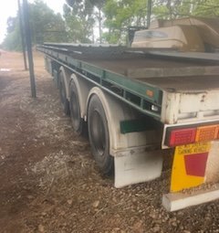 2005 Freighter 45Ft Flat Top Trailer