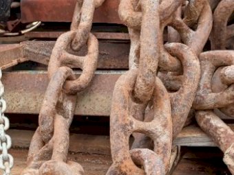 Approx 300' Studded Scrub Chain
