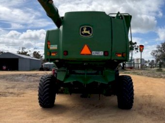 2003 John Deere 9760 STS Header With Macdon FD70 Front And Trailer