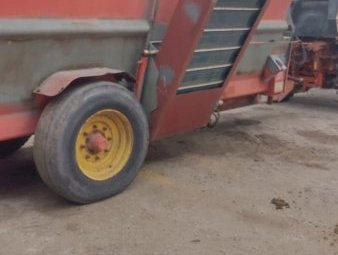 Case 2090 Tractor Seko Sam 500/150 Feed Mixer