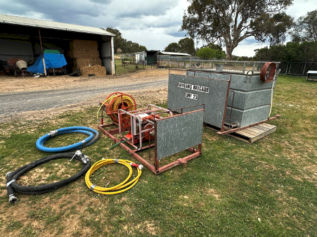 2000L Water Tank With Honda Pump and Accessories
