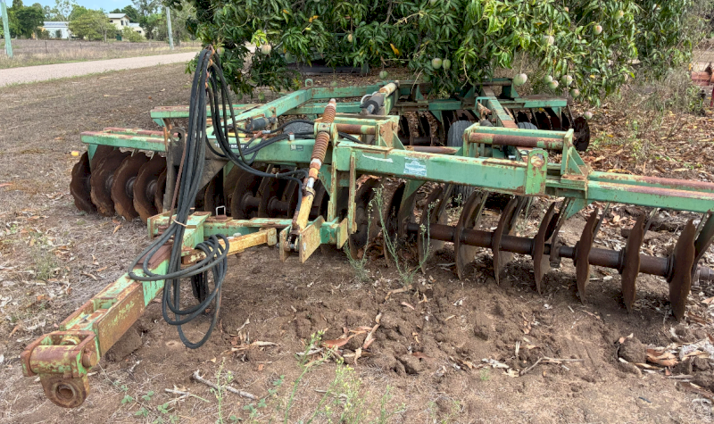 John Deere/Bonel 60 Series Offset Disc Harrows