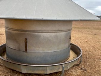 7 X 5MT Round Grain Feeders