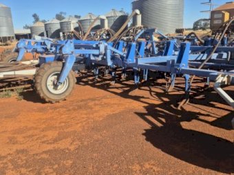 42ft Gason Air Seeder with Gyral Cart