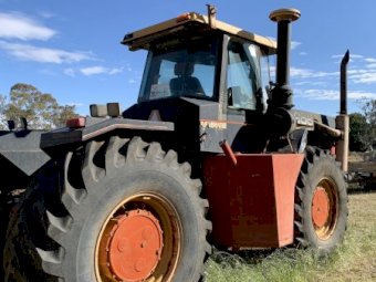 Versatile 956 Tractor