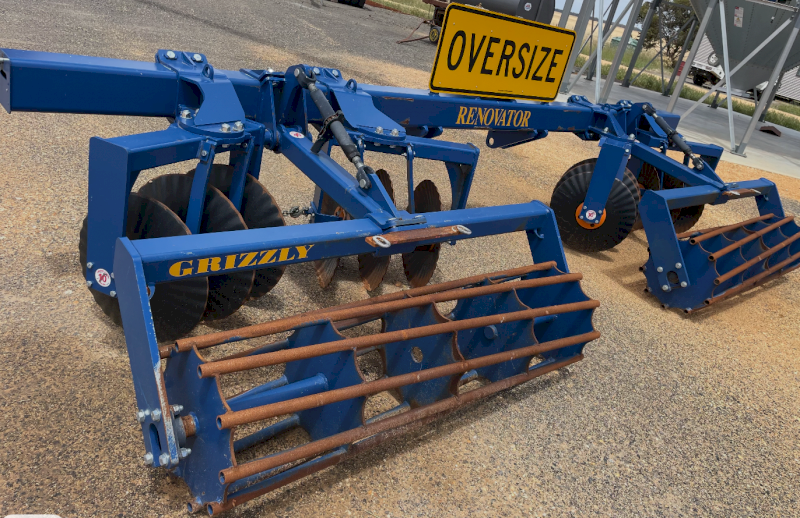 2023 Grizzly WTR12 Renovator