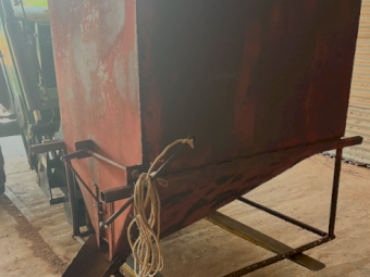 Grain Feeder