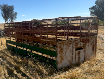 18ft Stock Crate