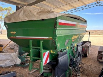 Donder Super Large 4000 Spreader
