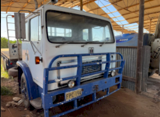 1976 International Acco 1830A with Tilt Tray