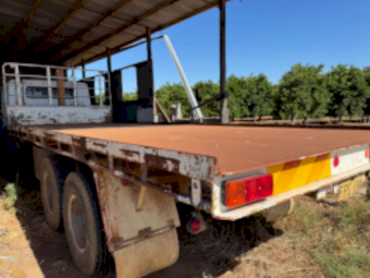 1976 International Acco 1830A with Tilt Tray