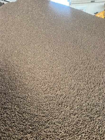 Composted Inoculated Pelletised Chicken Manure