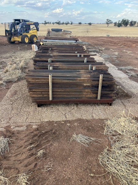 165cm Steel Posts