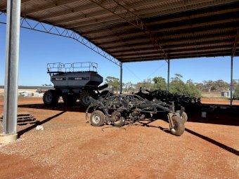 Flexi Coil 5850 Air Cart ST820 Bar