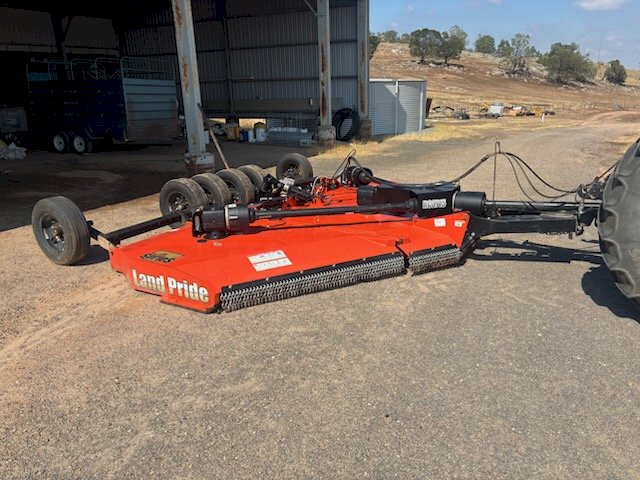 Land Pride RC3715 Fold Wing Slasher