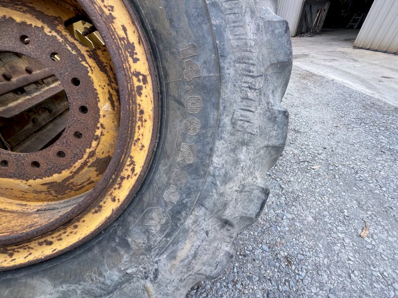 John Deere Grader Tyre and Rim