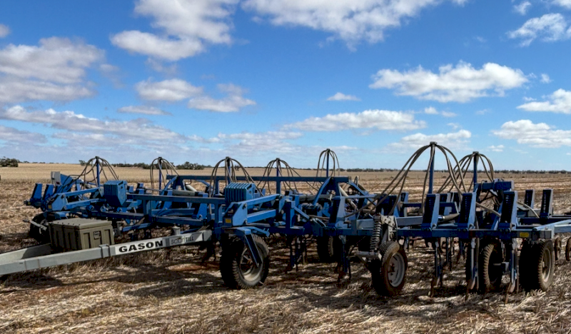 12m Gason Scaritill Seeder Bar