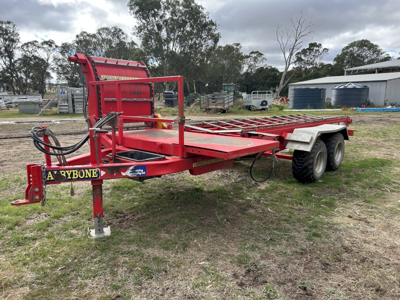 Albybone Bale Feeder