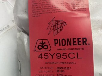 400 KG's Pioneer 45Y95 Canola Seed