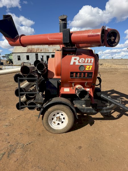 2015 REM 2700 Grain Vac