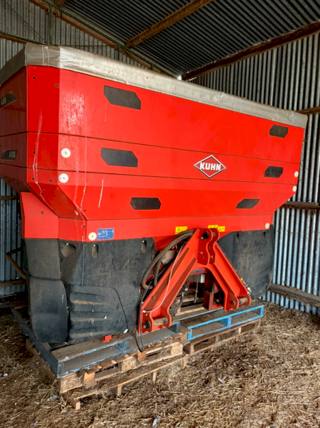 2021 Kuhn AXIS 50.2 H-EMCW PRO Fertiliser Spreader