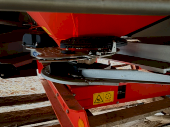 2021 Kuhn AXIS 50.2 H-EMCW PRO Fertiliser Spreader