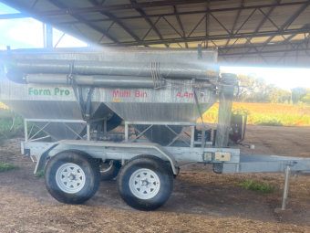Farm Pro Multi Bin Feed Grouper