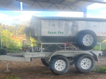 Farm Pro Multi Bin Feed Grouper