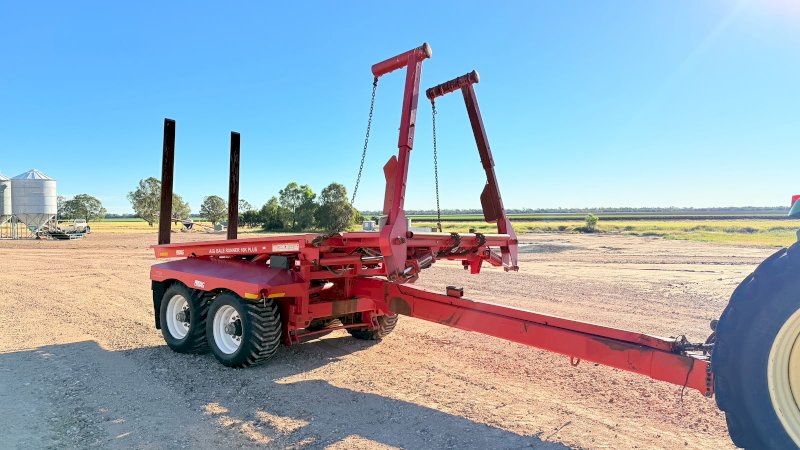 2019 Morris ProAg 16K Bale Stacker