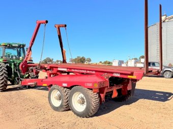 2019 Morris ProAg 16K Bale Stacker