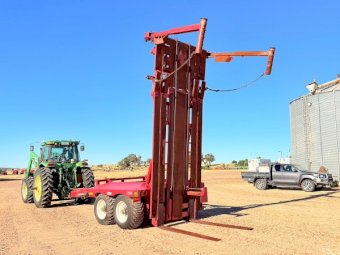 2019 Morris ProAg 16K Bale Stacker
