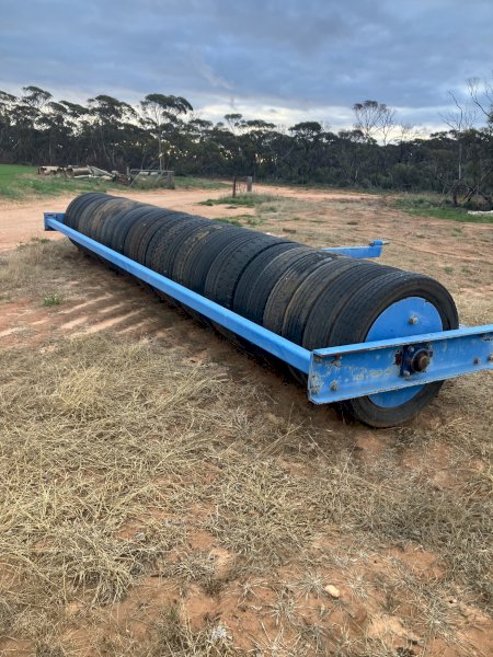Kinnear 7m Truck Tyre Roller