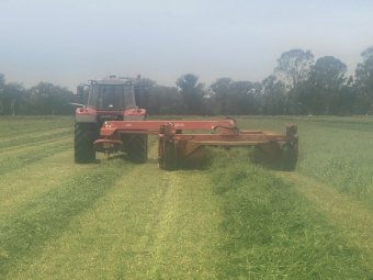 Kuhn FC 4000 RC Mower Conditioner