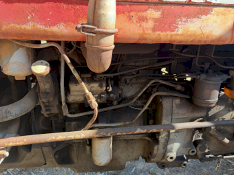Massey Ferguson 135 Tractor