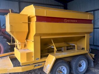 2019 Steele Steel Ezy Feeder 50