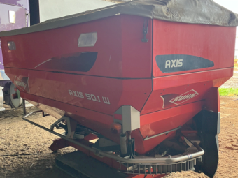 2011 Kuhn 50.1W Spreader