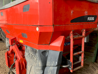 2011 Kuhn 50.1W Spreader