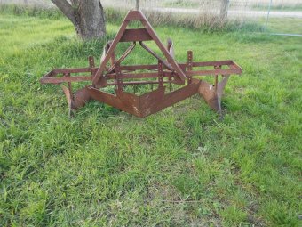Mouldboard Plough with Bedformer