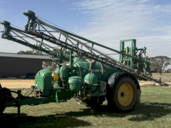 Goldacres 4030 Boom Spray