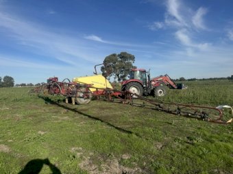 2020 Hardi Navigator 4000 Boom Spray