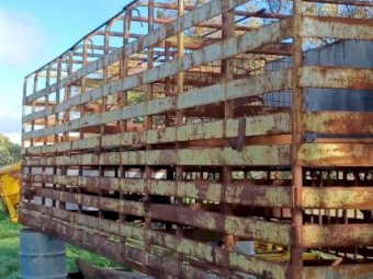 2 Deck 25' x 8' Stockcrate