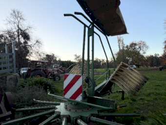 2000 Krone Swardo 461 Hay Rake