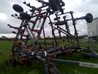 40ft Flexicoil 820 Air Seeder Bar