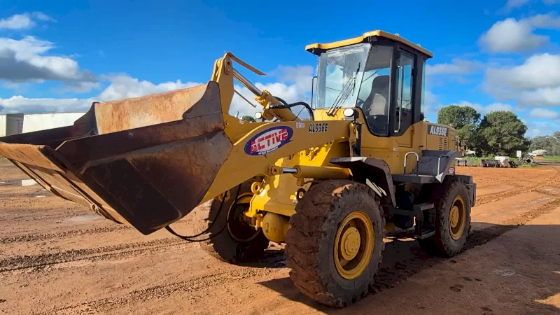 2013 Active AL936E Front End Loader