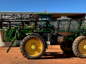 2008 John Deere 4930 Self Propelled Sprayer