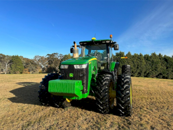 2017 John Deere 8370R Tractor