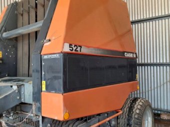 Case IH 527 Round Baler