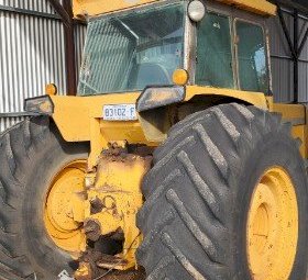 1980 John Deere Chamberlain 4080 Tractor