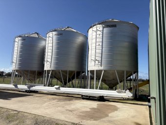 3 x Jaeschke 55 tonne Fertiliser Silos with Conveyors